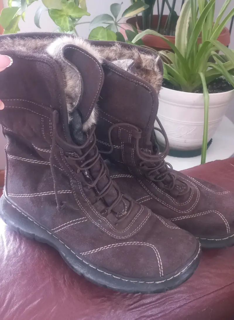 Botas de invierno marrones con forro interior - 1