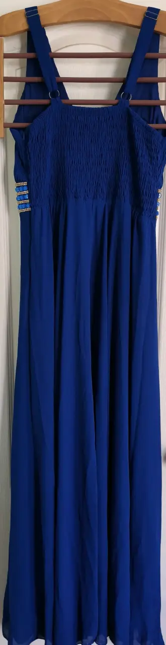 Vestido azul con detalles brillantes para fiesta - 3