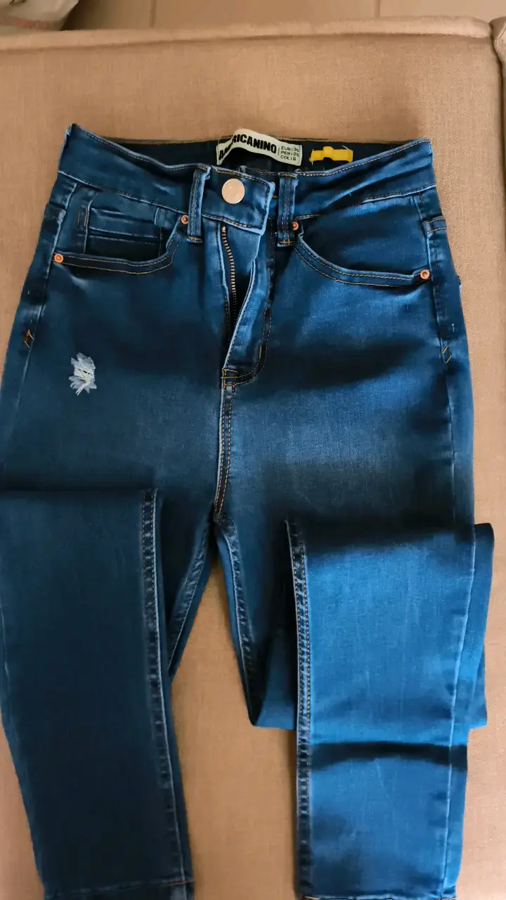 Jeans azul desgastados para mujer - 2