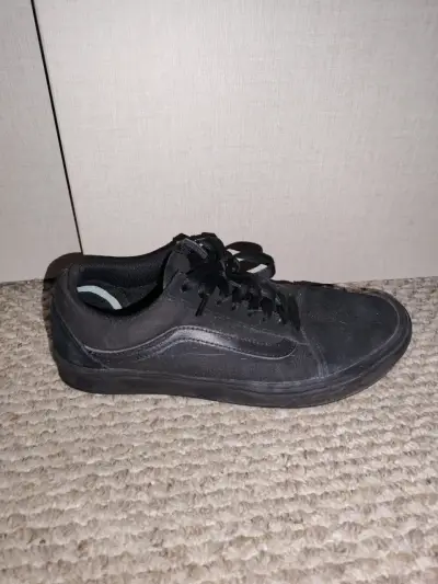 Zapatillas negras Vans para hombre en buen estado - miniatura 2