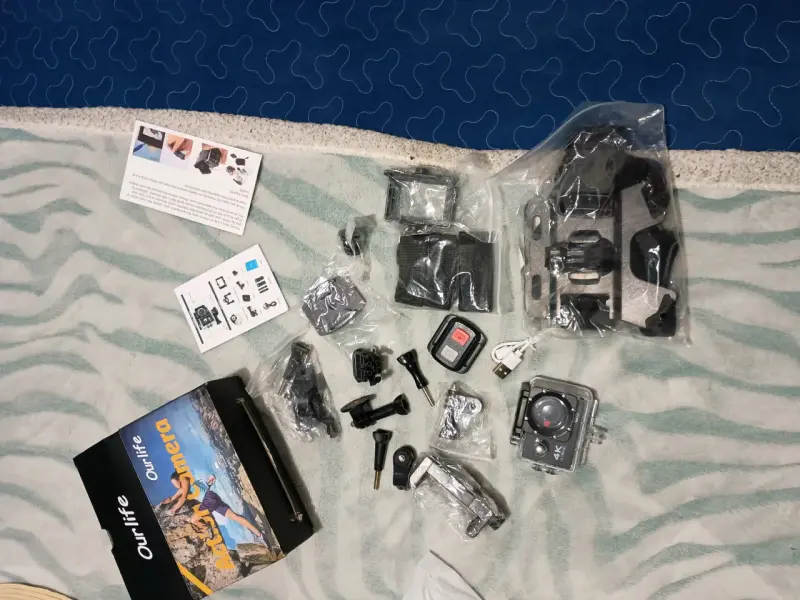 Cámara de acción 4K Ourlife con accesorios