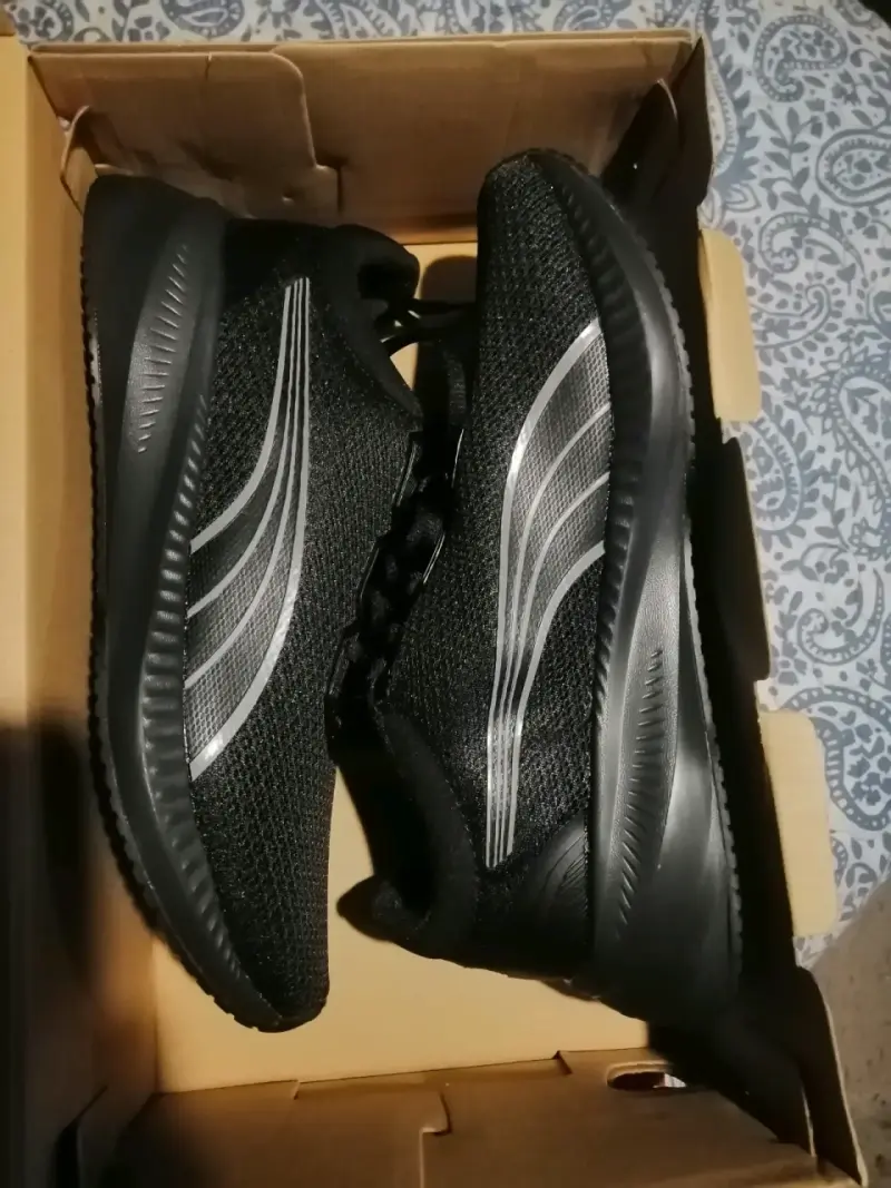 Zapatillas deportivas negras Puma - 1