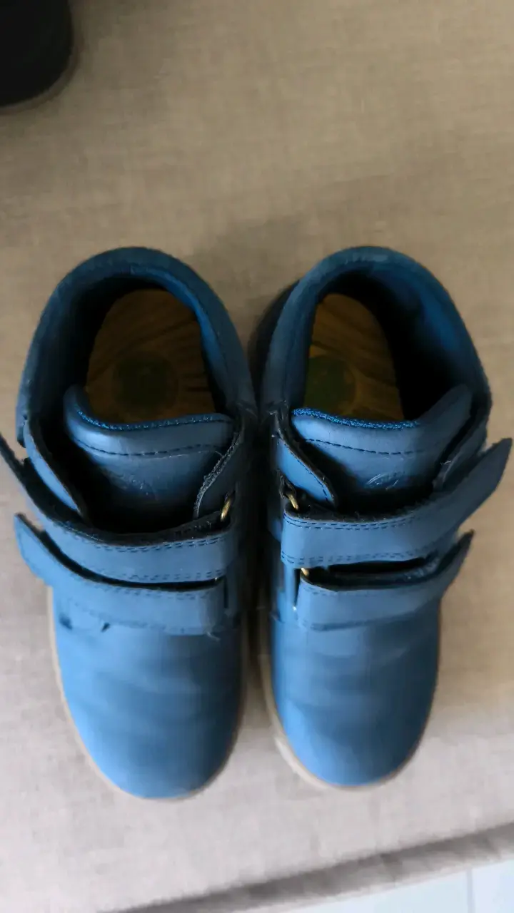 Zapatos de niño azul con velcro - 2
