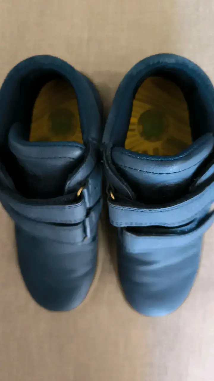Zapatos de niño azul con velcro - 3