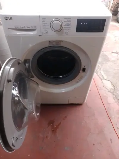 Lavadora secadora LG Direct Drive para repuesto - miniatura 4