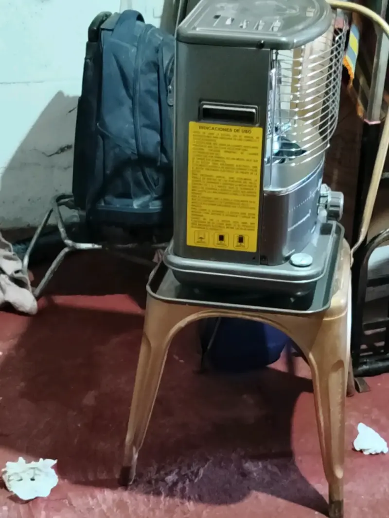 Estufa a parafina Mademsa con control de temperatu - 4