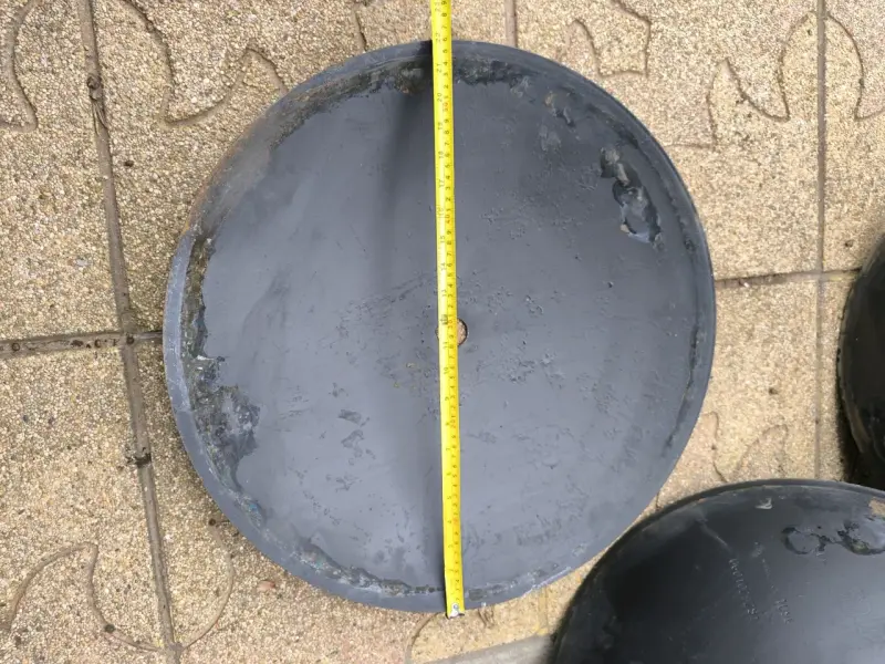 Discos de arado metálicos usados - 3