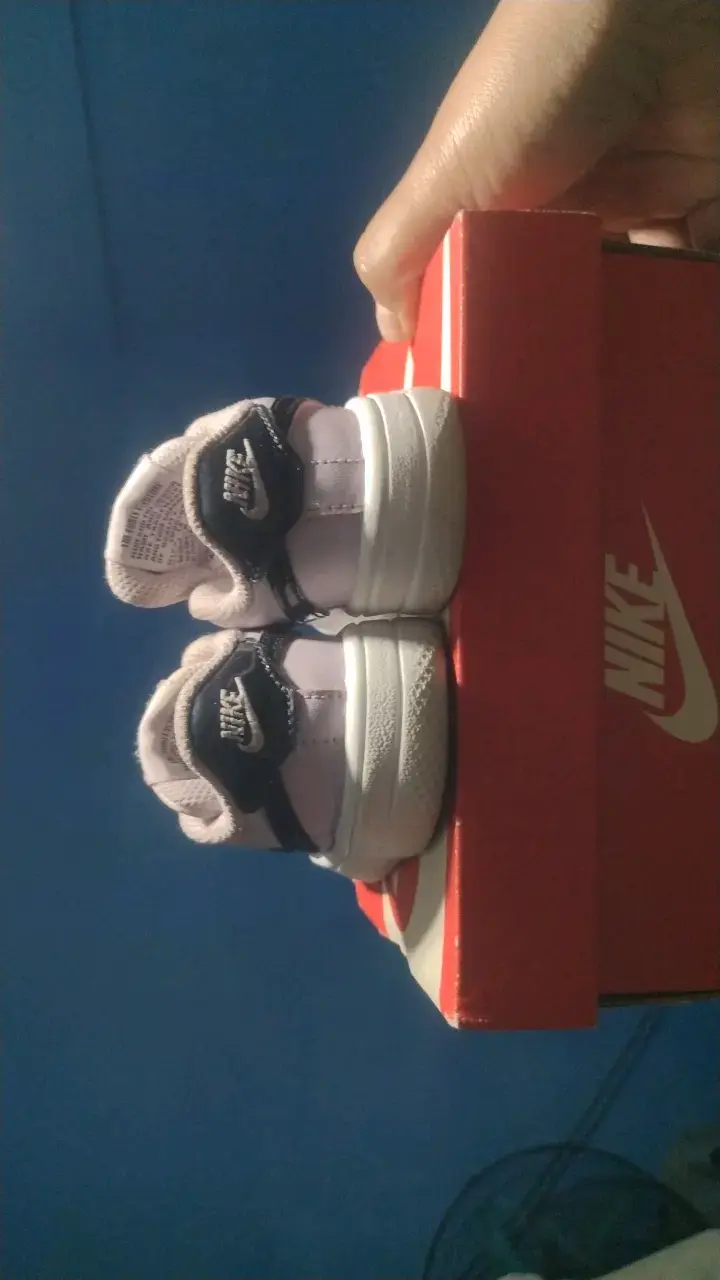 Zapatillas deportivas para niños Nike color lila - 4