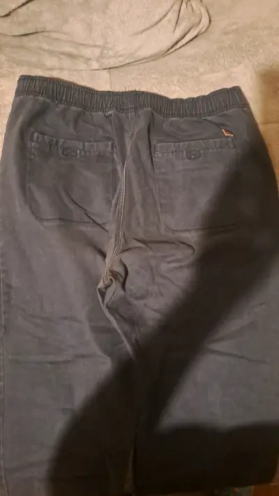 Pantalones negros casuales para hombre - miniatura 2
