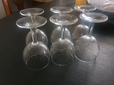Set de 6 copas de vino de vidrio - miniatura 1