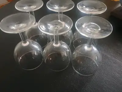 Set de 6 copas de vino de vidrio - miniatura 3