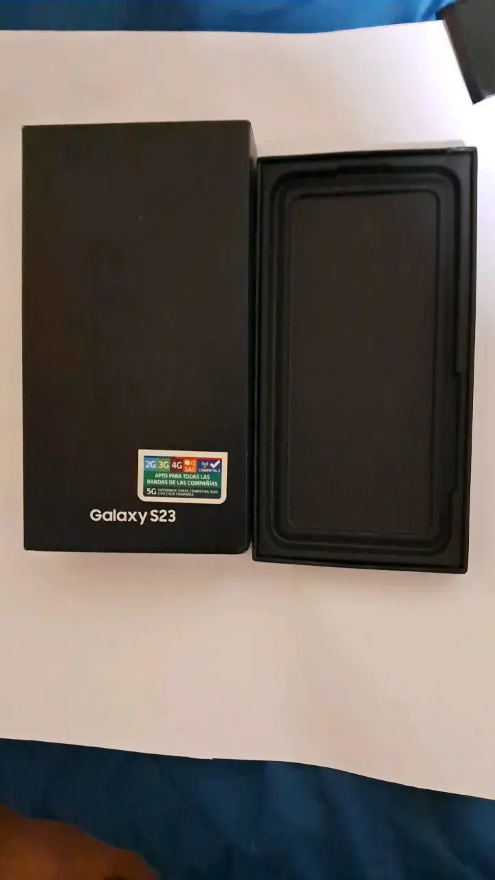 Samsung Galaxy S23 en buen estado - 2