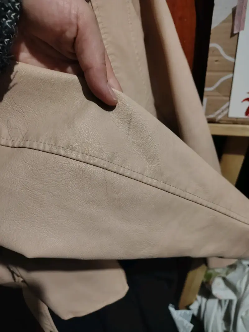 Chaqueta de cuero beige Issimo talla M - 2