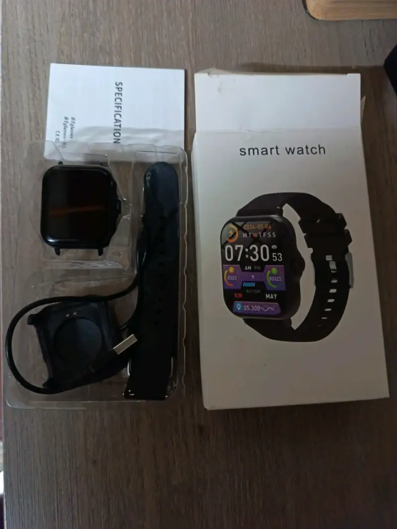 Reloj inteligente con pantalla táctil y cargador - 2