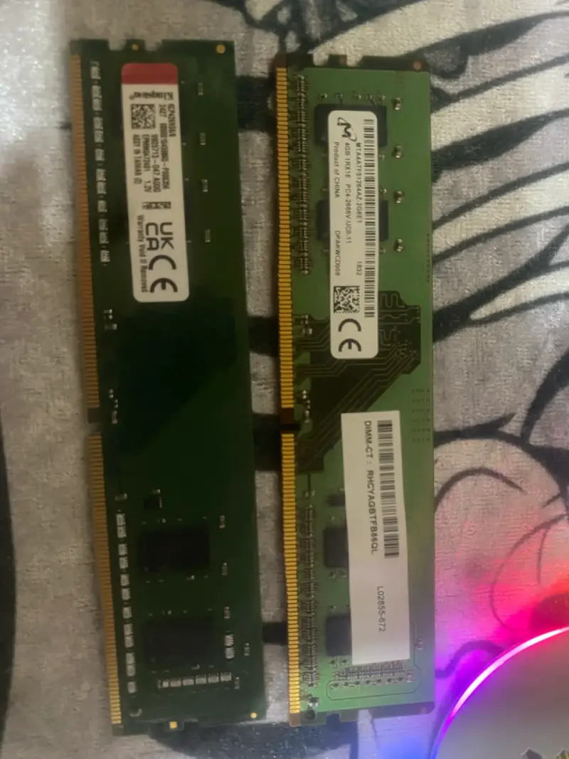 RAM DDR4 12GB pack Kingston y Crucial - 2
