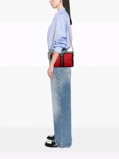 Cartera de cuero  roja y negra con cadena dorada - miniatura 2