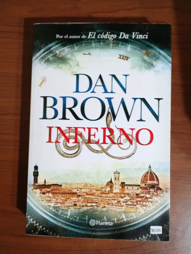 Libro 'Inferno' de Dan Brown en buen estado