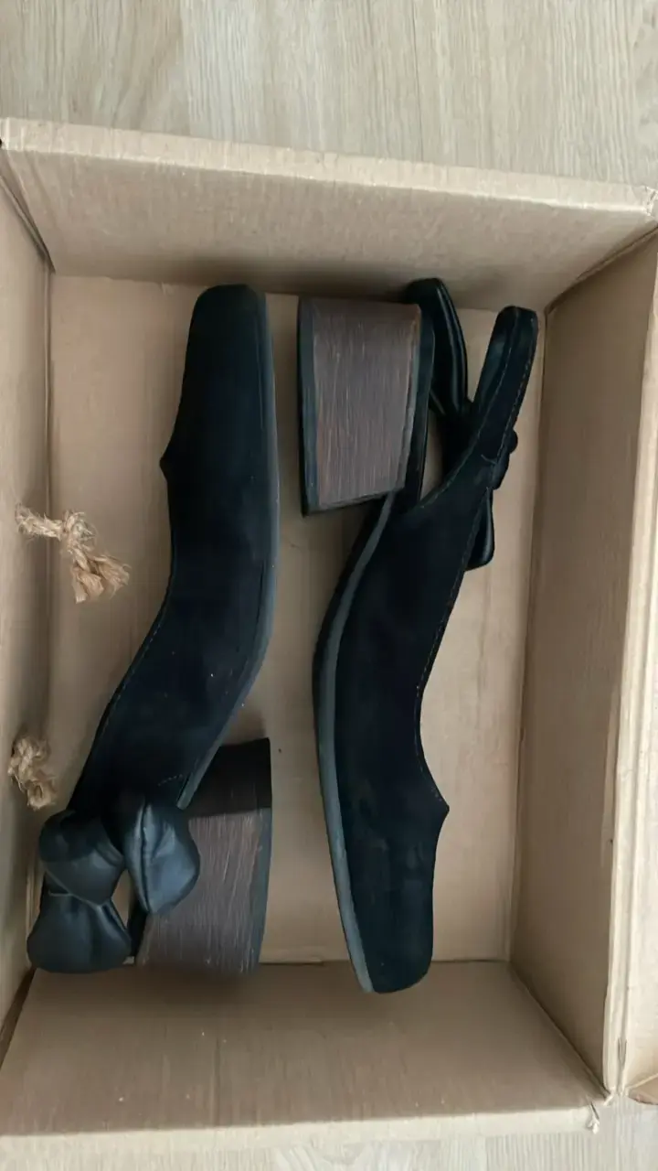 Zapatos de tacón negro Reno con lazo Romano - 4