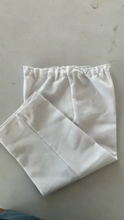 Pantalones blancos para niños - miniatura 2