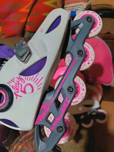 Patines en línea para niños con casco y mochila - miniatura 2
