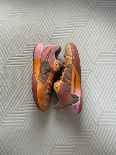 Zapatillas de basketball Nike Sabrina 1 - miniatura 1