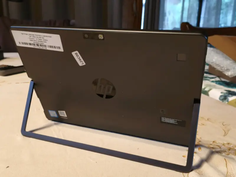 Tablet HP Pro x2 con Windows 11 - 2