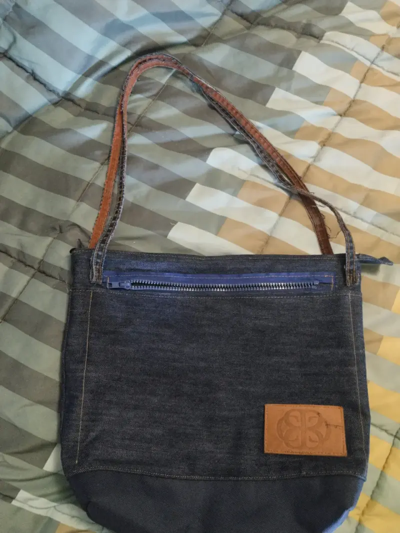 Bolso de mezclilla con bolsillo trasero - 1