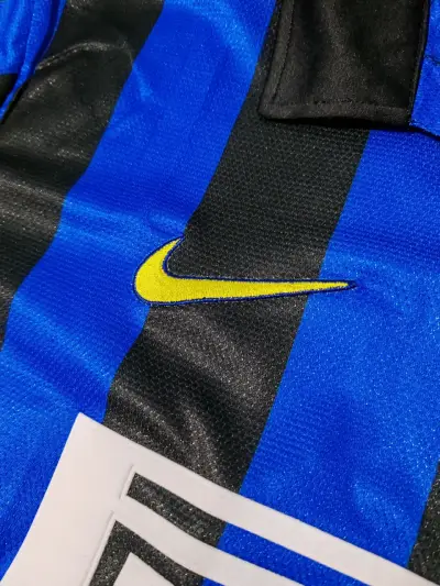 Camiseta de fútbol retro Zamorano Inter de Milán - miniatura 5