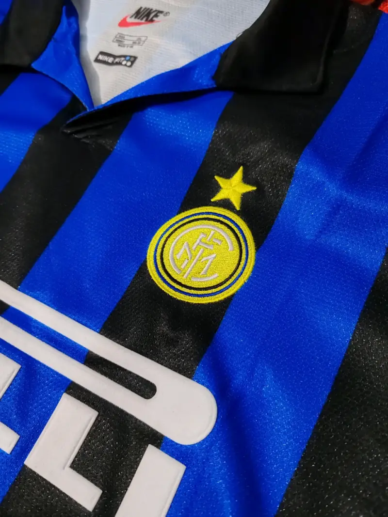 Camiseta de fútbol retro Zamorano Inter de Milán - 6