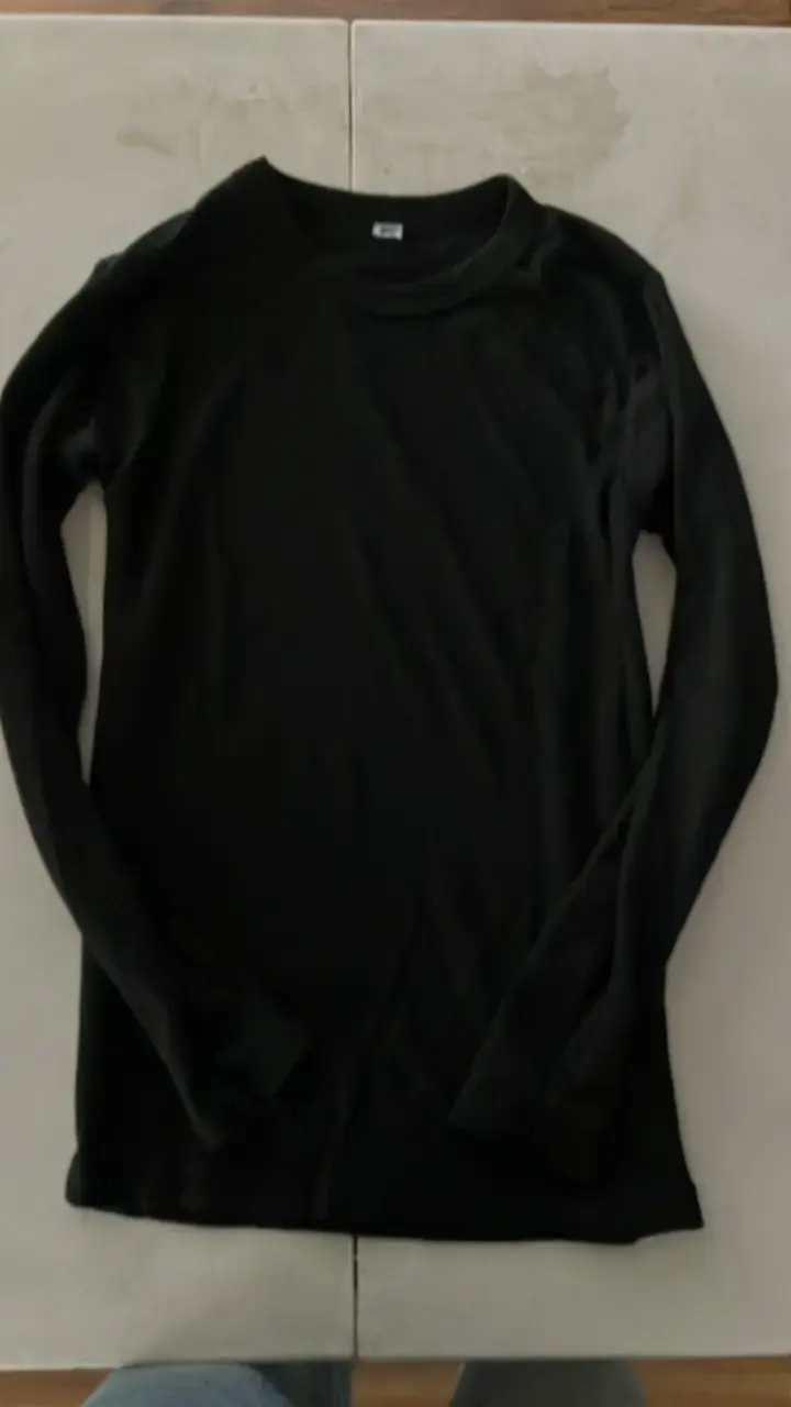 Polera negra de manga larga talla 16 - 1
