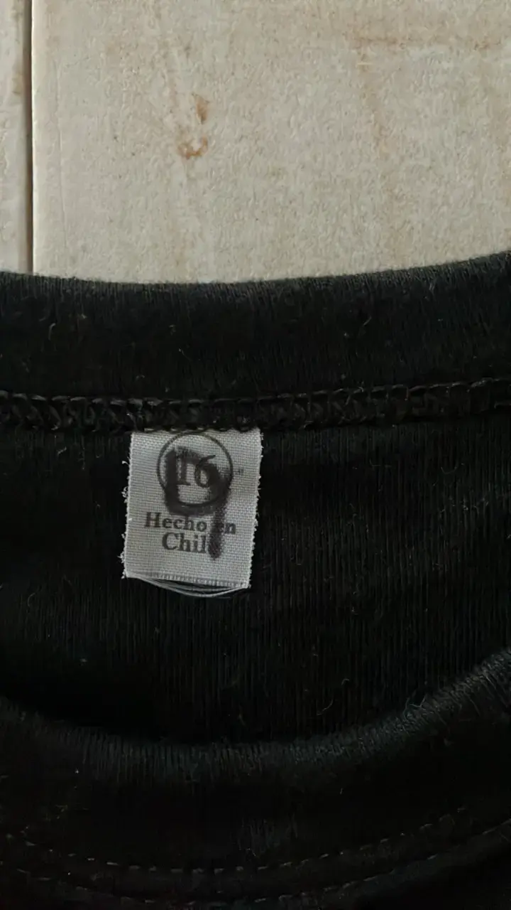 Polera negra de manga larga talla 16 - 2