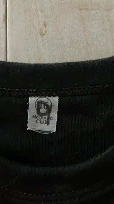 Polera negra de manga larga talla 16 - miniatura 2