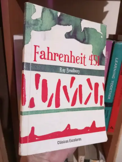 Libro Fahrenheit 451 de Ray Bradbury - miniatura 1