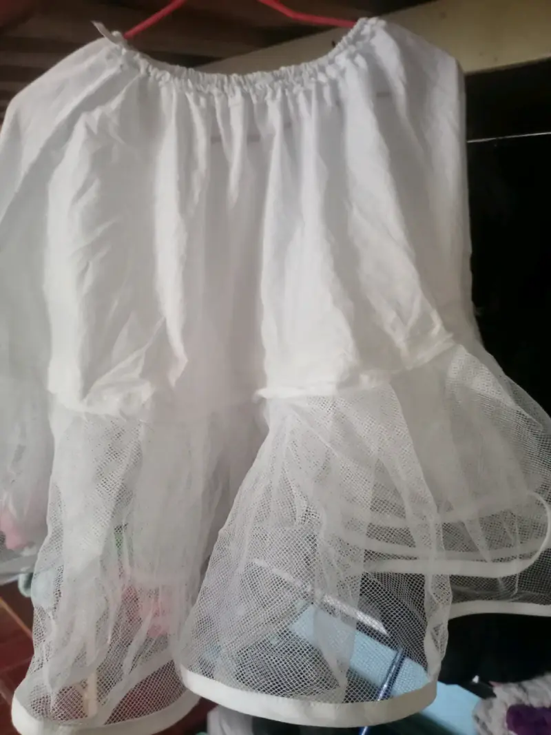 Vestido de fiesta con estampado de mariposas - 2