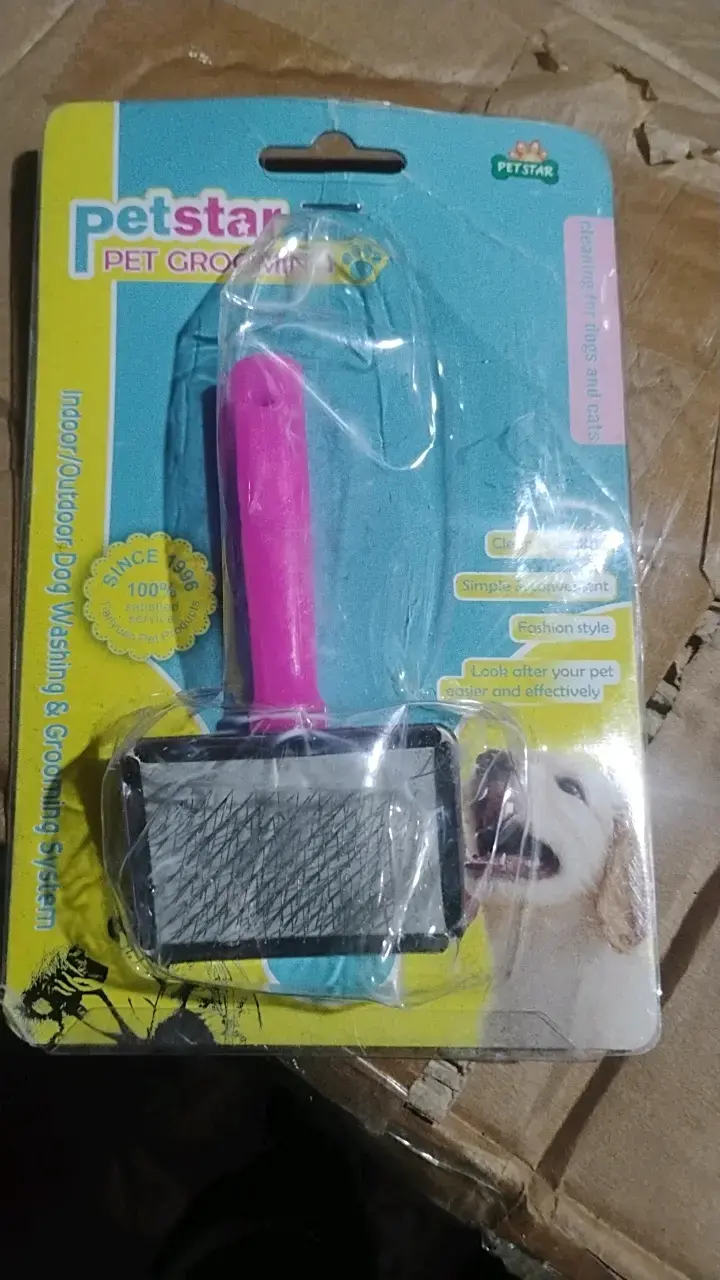 Cepillo para mascotas Petstar con diseño ergonómico - 1
