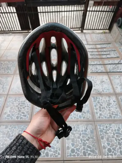 Casco de ciclismo Bontrager blanco y rojo - miniatura 3