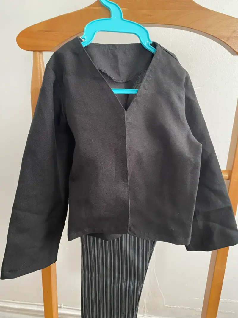 Traje típico chileno para niño con faja tricolor - 2