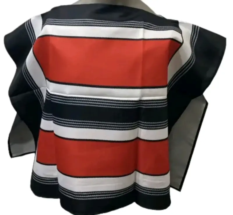 Poncho tradicional chileno rayado rojo y negro - 1