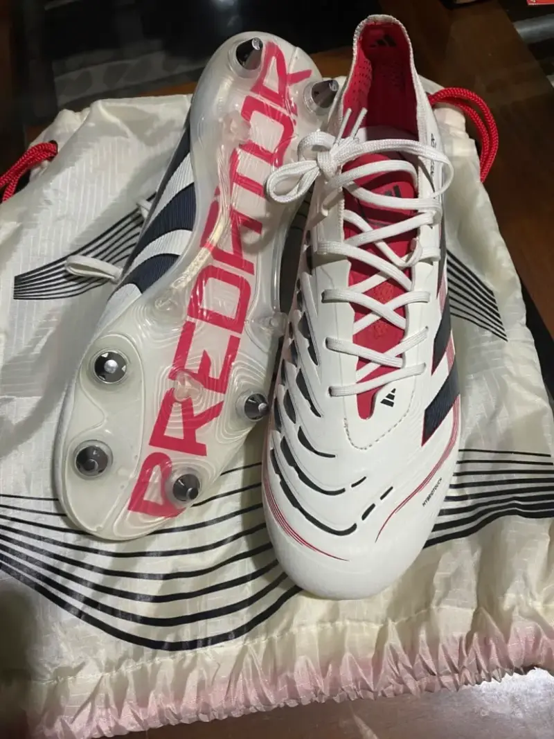 Botines de fútbol Adidas Predator blancos - 2