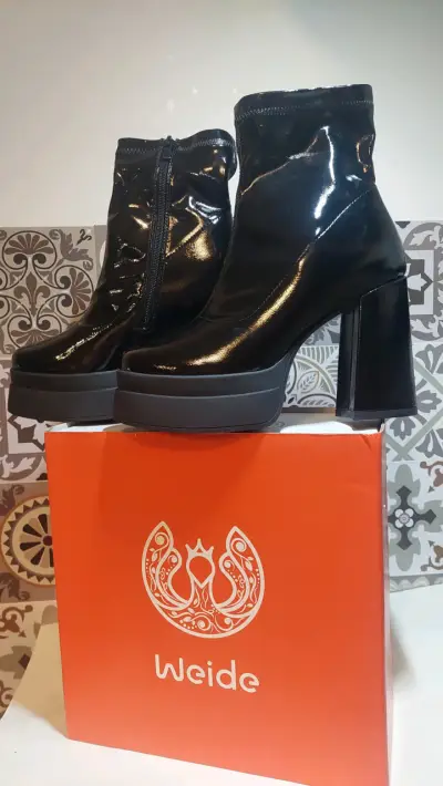 Botines de charol negro con plataforma Weide - miniatura 1