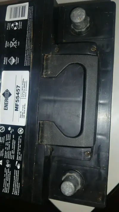 Batería de auto Enerbox MF55457 reciclable - miniatura 3