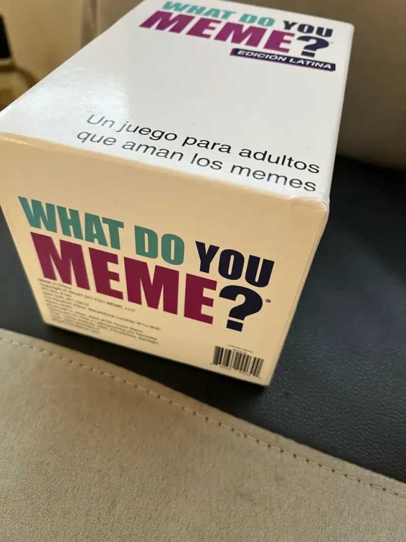 What Do You Meme Edición Latina - 2