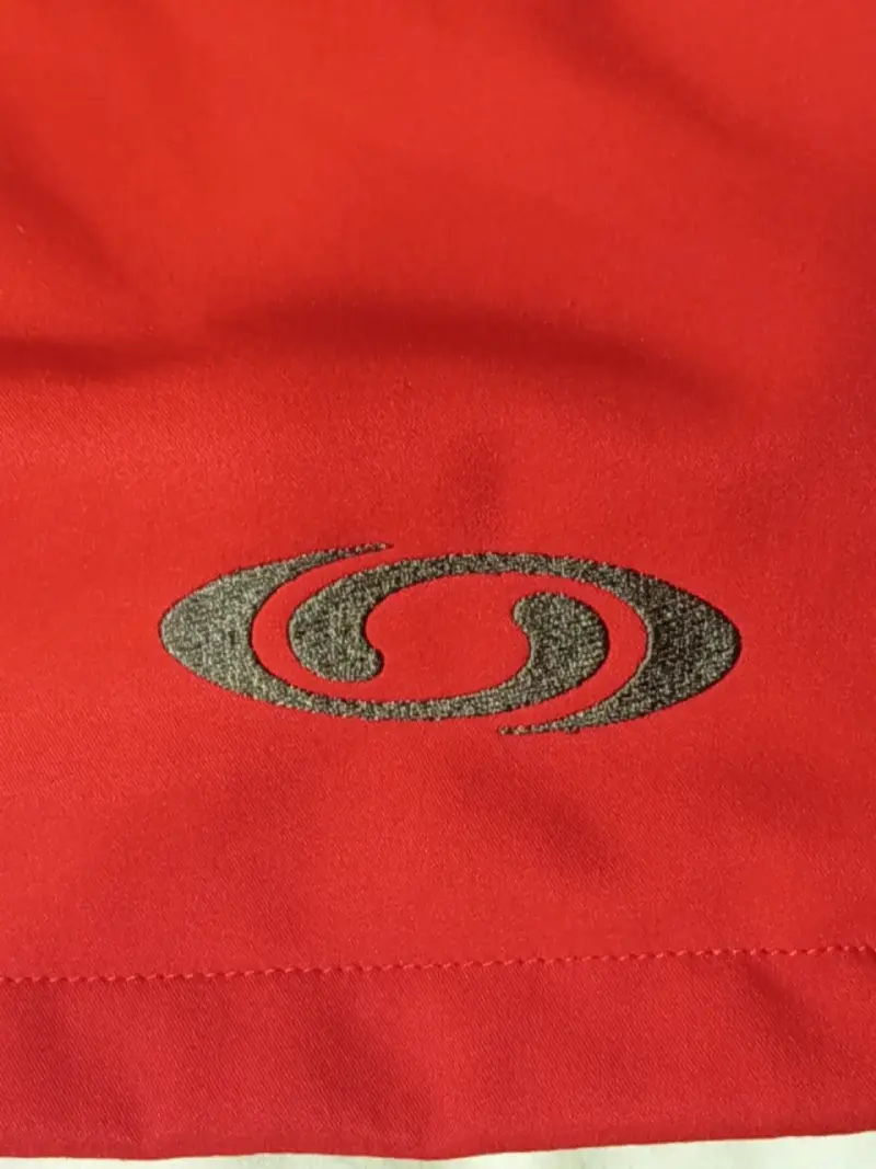 Chaqueta roja Salomon para outdoor - 3