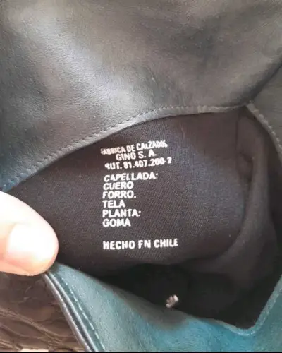 Botas negras de cuero con tacón alto - miniatura 6