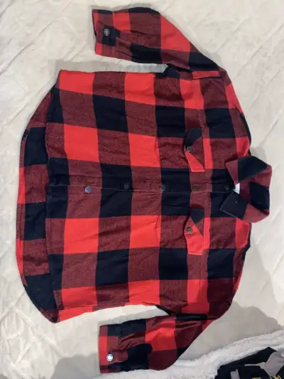 Camisa de franela a cuadros roja y negra Zara - miniatura 1