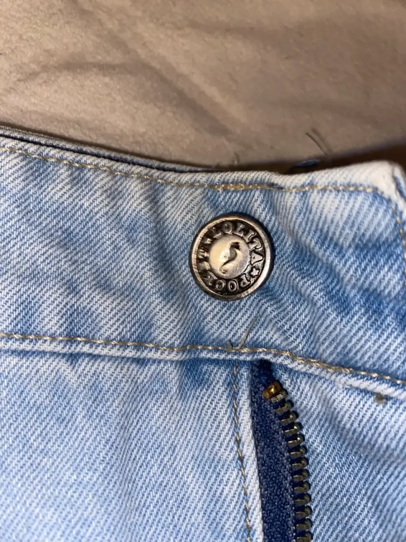 Jeans de mezclilla azul desgastados para mujer - 2