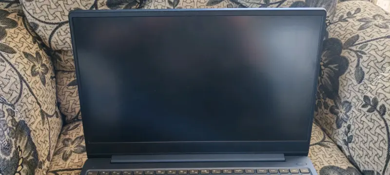 Lenovo Idea Pad 330s - 6