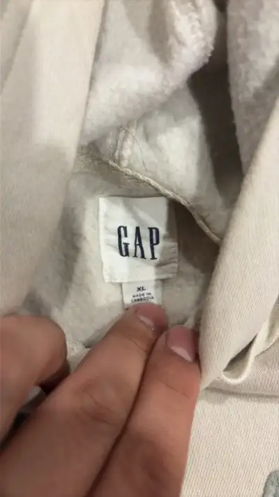 Polerón con capucha GAP beige talla XL - miniatura 2