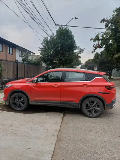 SUV Geely Coolray 2023 en excelente estado - miniatura 3