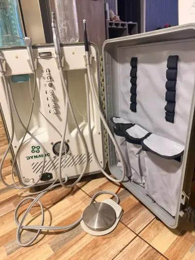 Equipo dental portátil Dynamic con pedal - miniatura 1